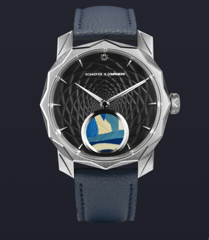 Solune Medallion Antarctica Straw Marquetry