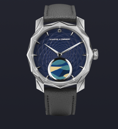Solune Medallion Antarctica Straw Marquetry