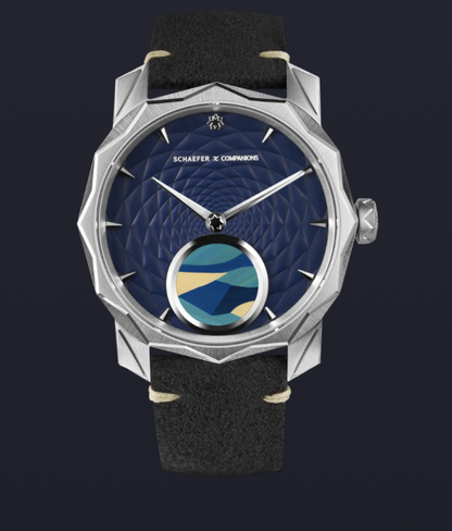 Solune Medallion Antarctica Straw Marquetry