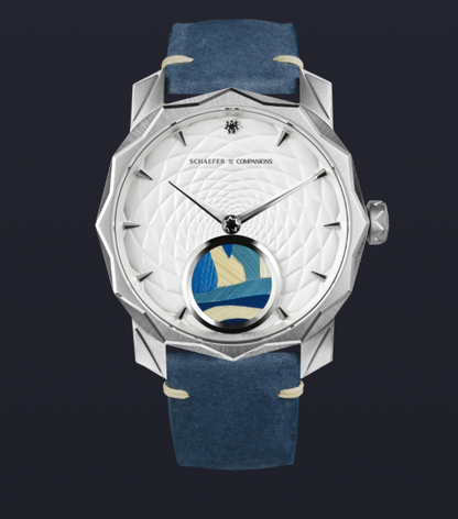 Solune Medallion Antarctica Straw Marquetry