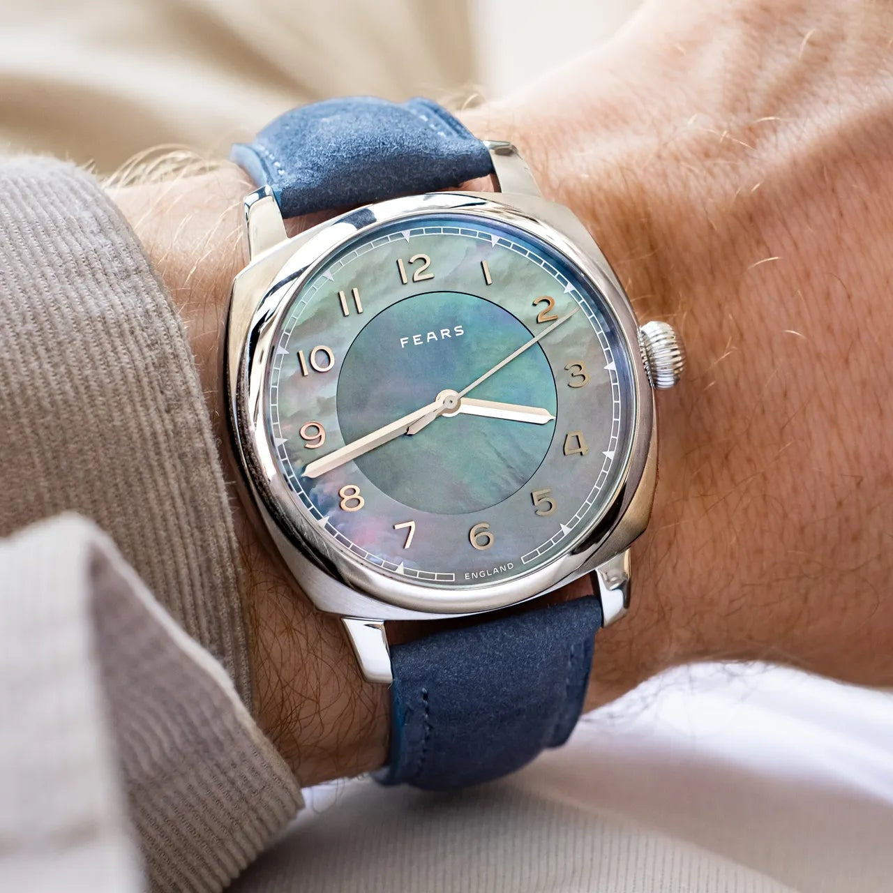 Brunswick 40 ‘Aurora’ (Strap)