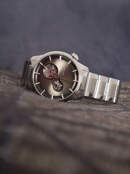 Chapitre 3.3 – 1R1SE Bracelet en acier inoxydable